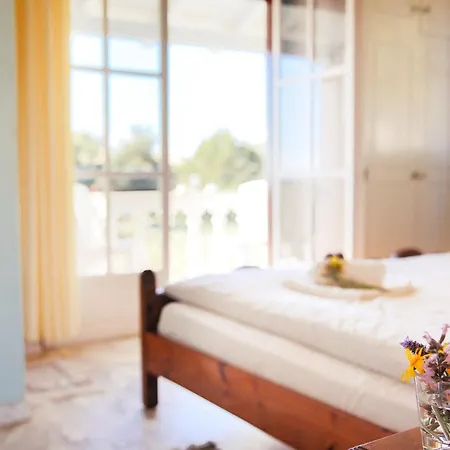 Apartamento With Private Access To The *