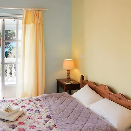Apartamento With Private Access To The Ágios Matthaíos