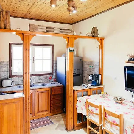 Apartamento With Private Access To The Ágios Matthaíos